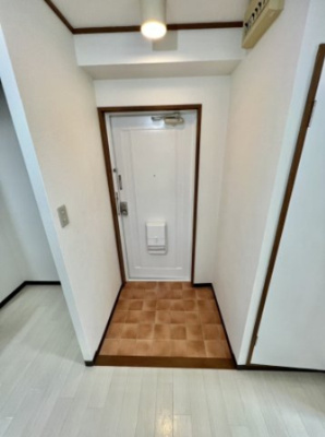 【玄関】 | メガログリース | 玄関です