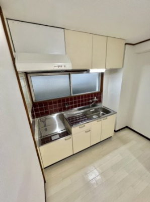 【キッチン】 | メガログリース | きれいなガスキッチンです
