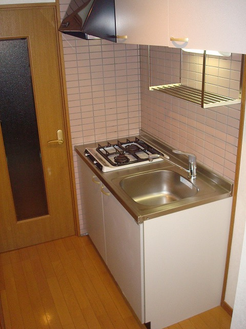 新品家具付きマンション港23(KaGood福岡)のキッチン