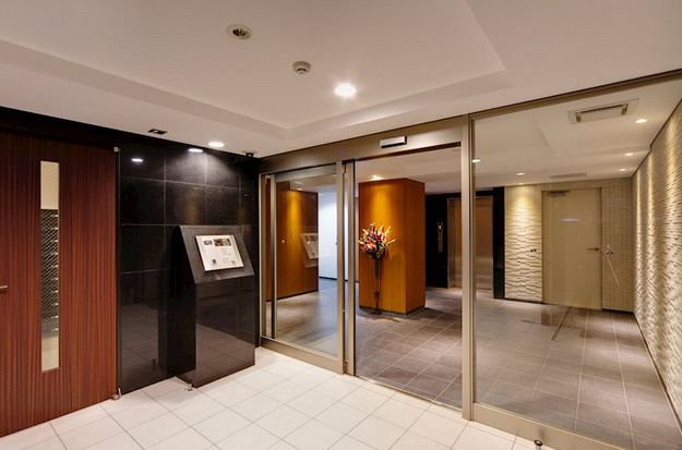 【エントランス】