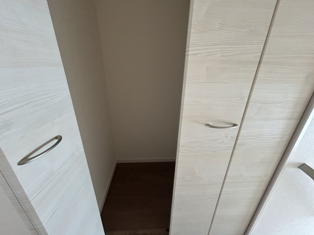 LG八重瀬町具志頭〈１０号棟〉の収納