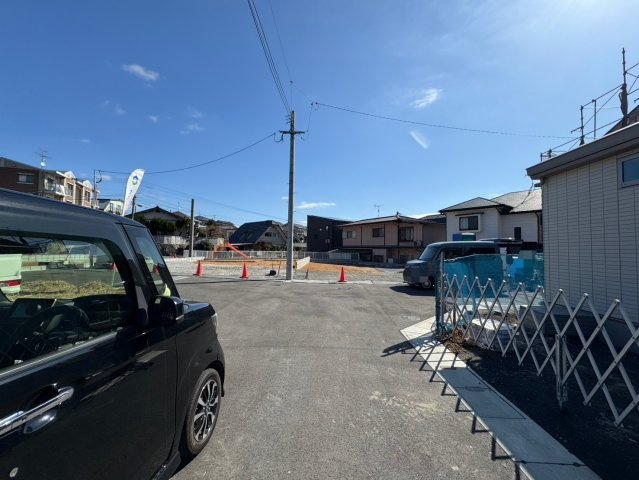 Adoble+アドブル＋小倉南区葛原東2丁目2期　【小倉南区　新築戸建て】の前面道路含む現地写真|現地撮影　2025,11,11　Adoble+アドブル＋小倉南区葛原東2丁目2期　【小倉南区　新築戸建て】