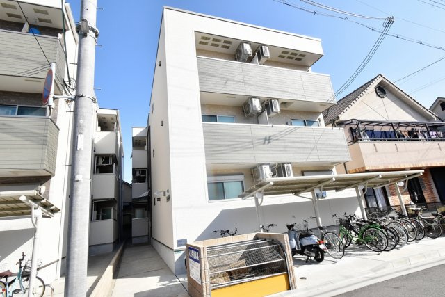 フジパレス甲子園口Ⅲ番館の外観