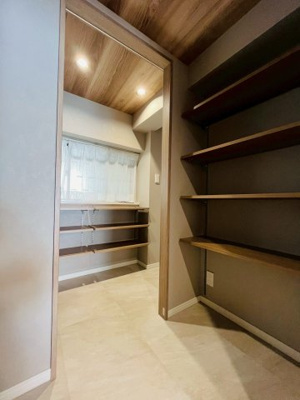 【収納】 | メガロコープ関目 | 玄関から直結！