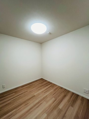 【洋室】 | メガロコープ関目