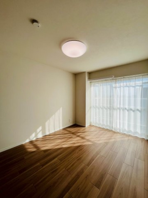 【洋室】 | メガロコープ関目