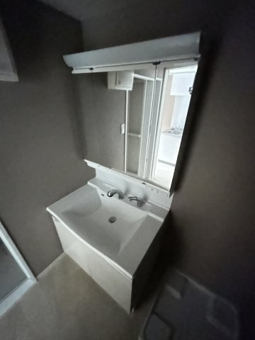 ユリシス新神戸の洗面所