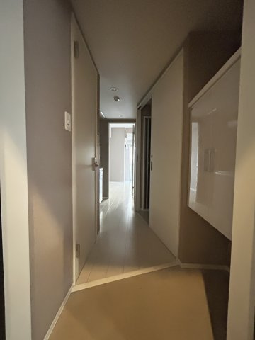 ユリシス新神戸の玄関