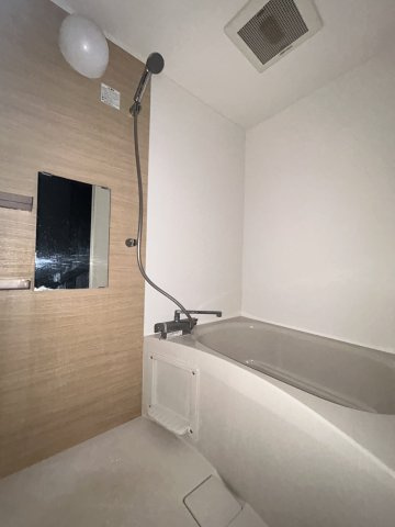 ユリシス新神戸のバルコニー