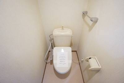 【トイレ】 | サンハイム | 落ち着いたトイレです