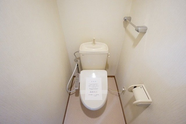 【トイレ】 | サンハイム | 落ち着いたトイレです