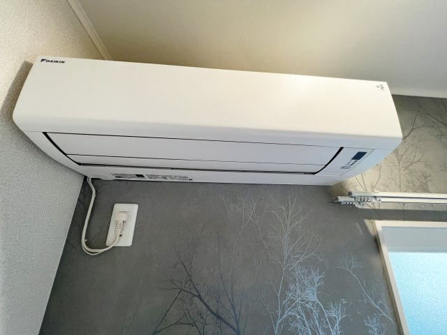 プレジャー８　E棟　　の設備|各部屋にエアコンあります