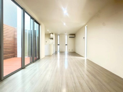 【居間・リビング】 | 池田市神田1丁目貸家