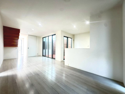 【居間・リビング】 | 池田市神田1丁目貸家