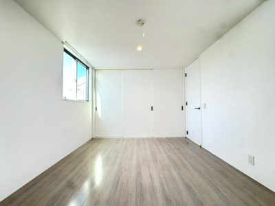 【洋室】 | 池田市神田1丁目貸家