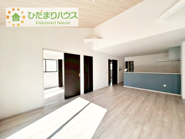 【居間・リビング】 | 常総市豊岡町3期　新築戸建　1号棟 | 早くお仕事終わらせて、家に帰りたくなるようなリビングです(^^♪