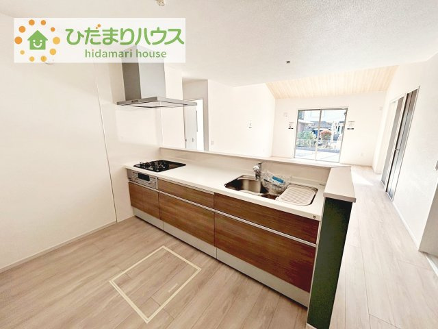【キッチン】 | 常総市豊岡町3期　新築戸建　1号棟 | 料理をしながらでも、ご家族との会話を楽しめる対面式キッチン♪