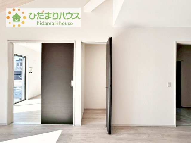 【収納】 | 常総市豊岡町3期　新築戸建　1号棟 | 掃除機や買い溜めしたい日用品をしまうのに便利です！