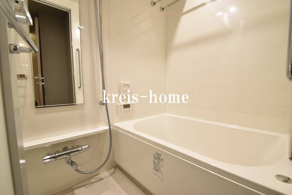 ブランズ大手町の浴室