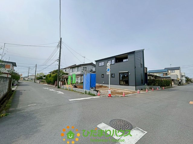幸手市千塚第2　新築一戸建て　リーブルガーデンの前面道路含む現地写真|２０２６年3月7日　撮影