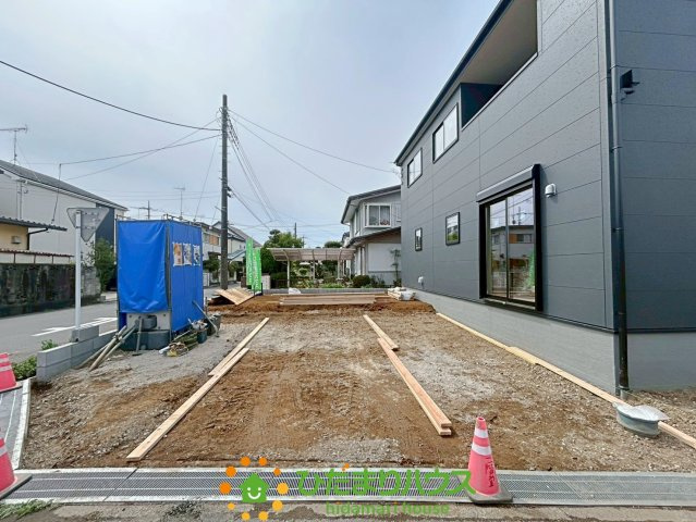 幸手市千塚第2　新築一戸建て　リーブルガーデンの駐車場|２０２６年3月7日　撮影