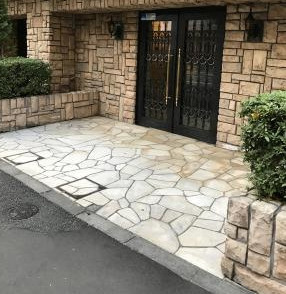 トーシンフェニックス目白弐番館のエントランス
