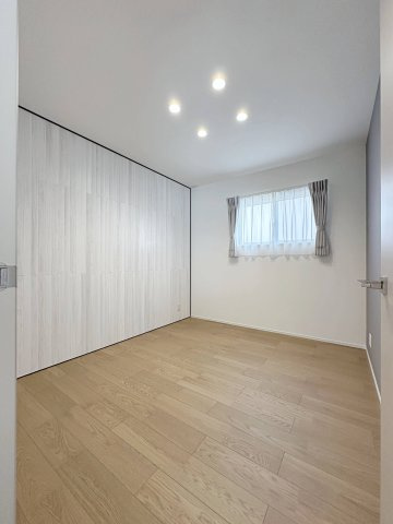 東区馬木6丁目 No.1の洋室|4.5帖の洋室☆