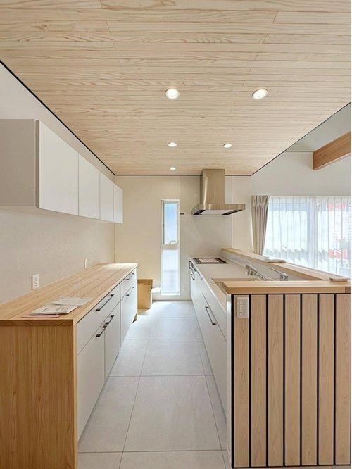 東区馬木6丁目 No.1のキッチン|(No.1)おしゃれなシステムキッチン☆
ここにも木材をふんだんに使用しており利便性とオシャレさを兼ね備えています♪