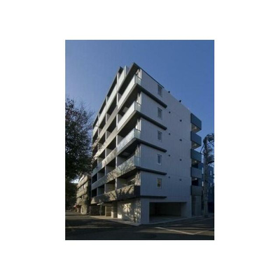 【外観】 | AXAS中野 | 鉄筋コンクリート造のがっちりとした建物。