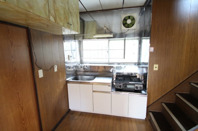 【キッチン】 | 中央3丁目貸家