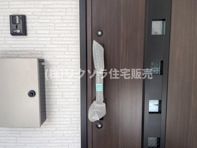 池田西町　新築一戸建ての防犯設備|ツーシリンダー錠
■物件内覧・資金計画相談・住宅ローン相談、リフォーム相談、お問合せ受付中■
※当日・翌日のご内覧、ご相談はお電話でのお問合せがスムーズです！