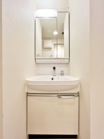 リヴシティ浅間町の洗面所