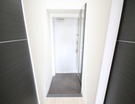 リヴシティ浅間町の玄関