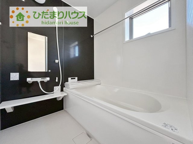 【浴室】 | 第1常総市向石下　新築戸建　4号棟 | 大人が足を伸ばしても十分な広さ！一人でゆっくりくつろぐ時間も大切です！