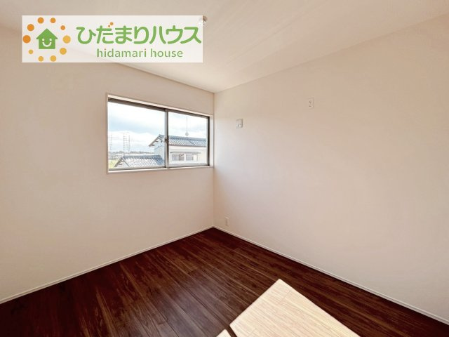 【洋室】 | 第1常総市向石下　新築戸建　4号棟 | 机にベットを置けば子供部屋の完成です！