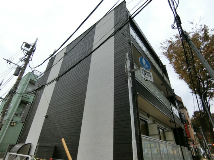 調布市八雲台１丁目の賃貸マンション