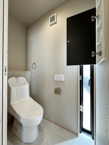 熊野町中溝5丁目 No.14のトイレ|2階ウォシュレットトイレ☆