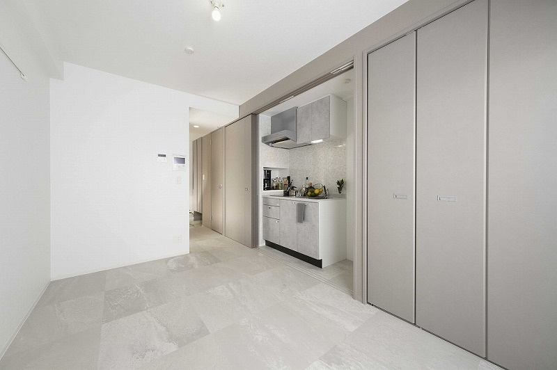 新品家具付きマンション春吉9(KaGood福岡)の居間・リビング