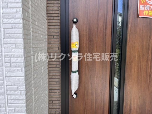 菅相塚町　新築一戸建ての防犯設備|ツーシリンダー錠
■物件内覧・資金計画相談・住宅ローン相談、リフォーム相談、お問合せ受付中■
※当日・翌日のご内覧、ご相談はお電話でのお問合せがスムーズです！