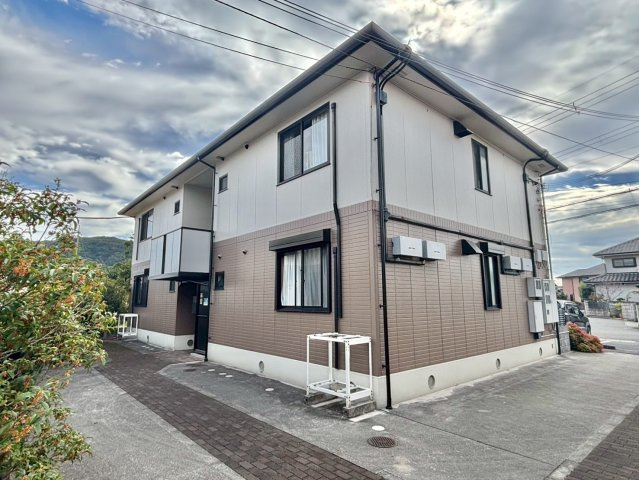 ファミール　B棟の外観