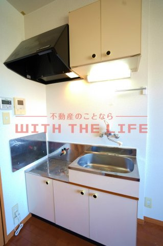 アールグレイヒルズ【キャッシュバック対象物件】のキッチン|コンパクトなキッチンで掃除もラクラク