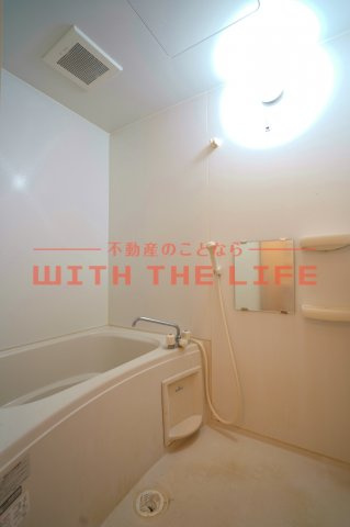 アールグレイヒルズ【キャッシュバック対象物件】の浴室|日々の疲れを癒すお風呂付です