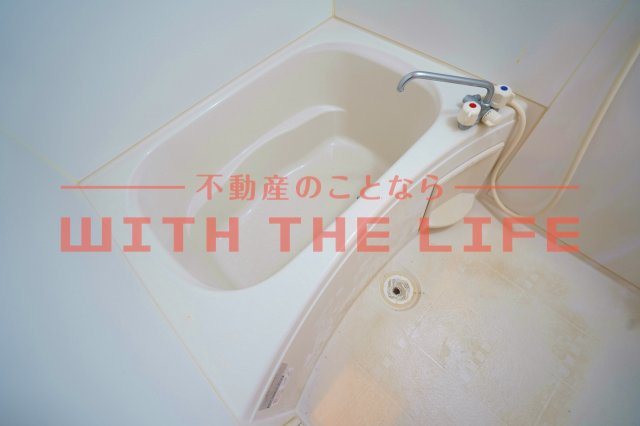 アールグレイヒルズ【キャッシュバック対象物件】の浴室|落ち着いた空間のお風呂です