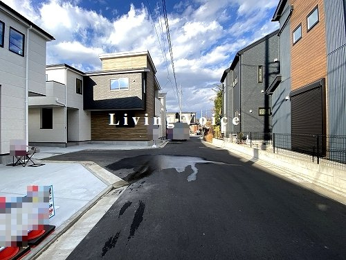 【前面道路含む現地写真】 | 【仲介手数料０円】茅ヶ崎市高田2期　新築一戸建て　全4棟 | 【仲介手数料０円】茅ヶ崎市高田2期　新築一戸建て　全4棟