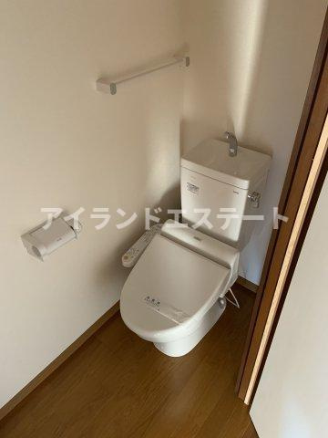 さくらハイツ　最上階　陽当たり良好　バストイレ別のトイレ