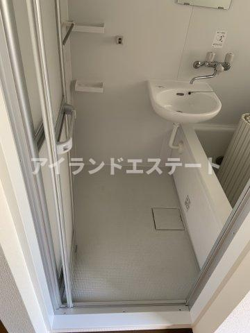 さくらハイツ　最上階　陽当たり良好　バストイレ別の洗面所