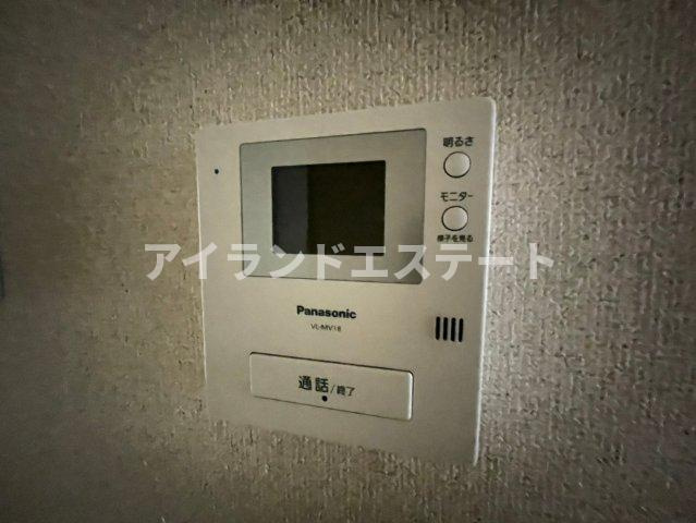 ホワイトバーチ　駅近　室内洗濯機置場　バストイレ別のセキュリティ