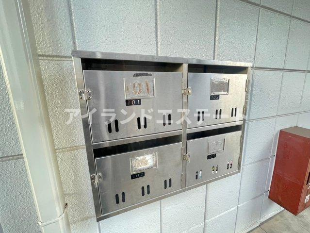 ホワイトバーチ　駅近　室内洗濯機置場　バストイレ別のその他共用部分