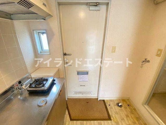 パークサイド駒沢B棟　最上階　南東角部屋　バストイレ別の玄関