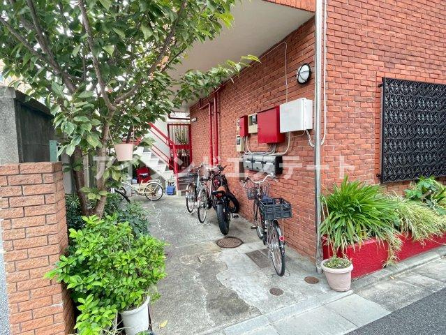 マルイチビル　角部屋　バストイレあり　のエントランス